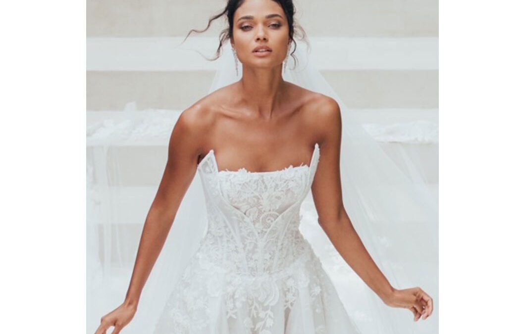 400 DANIELA BRAGA: A Professional Model’s Dream Wedding