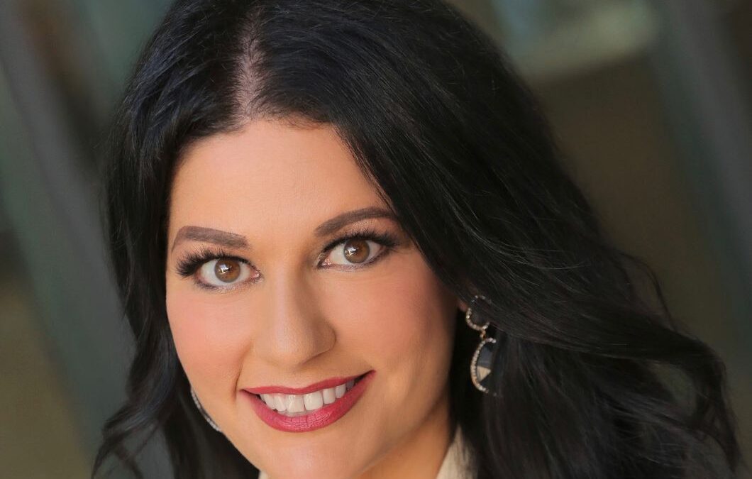513 ANDREA EPPOLITO: AI for Wedding Professionals